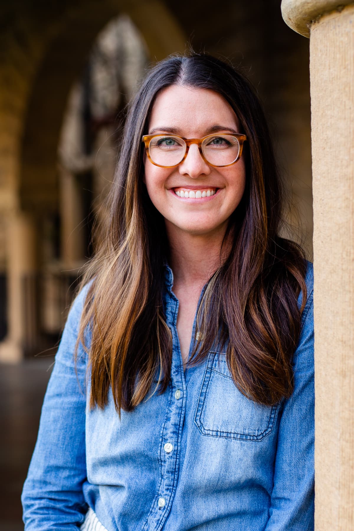 Alli, host of Wiser World